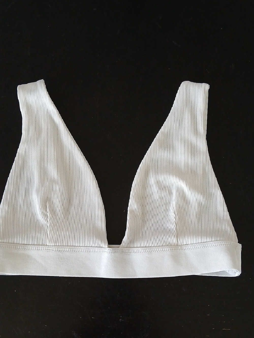 RIVIR Relaxing Rib Lounge White Plunge Bralette Ribbed Crop Top Bra Size Small